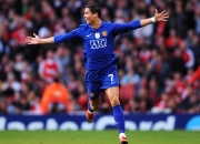 萨拉赫迎来三赛季高光表现，切尔西球迷沸腾！